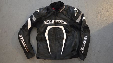 Motorradjacke von Alpinestar - Grösse 50