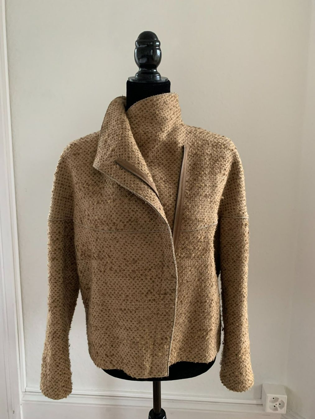 Akris Giacche: AKRIS: Lässige braune Biker-Jacke, 36 – Usato da Luzern venduto da paulablue 4