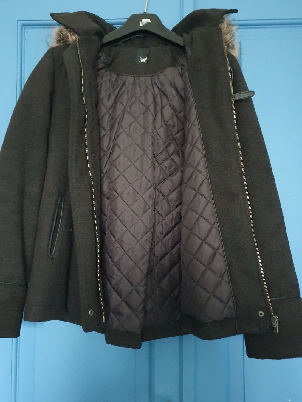 Pimkie Mäntel: Cappotto corto con cappuccio tg.34 – Gebraucht aus Morbio Inferiore von lunaria 3
