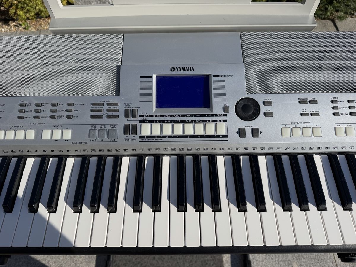 Yamaha Strumenti musicali: Keyboard Yamaha – Usato da Bassersdorf venduto da vaneliii13 3