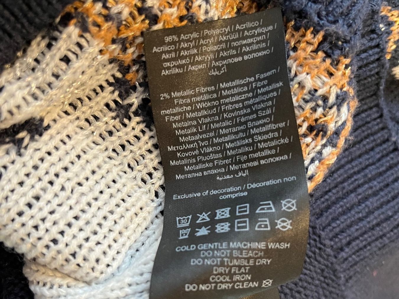 Maglioni & Felpe: VERO MODA Weihnachtspullover M – Usato da Luzern venduto da Aleoschli 4