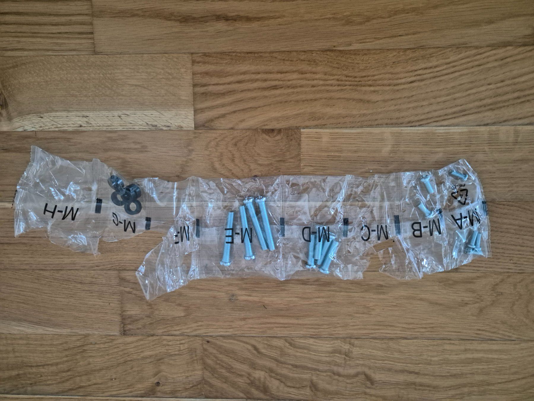 Supporti a parete: TV-Halterung 24" - 42" – Usato da Aegerten venduto da Simu1605 6