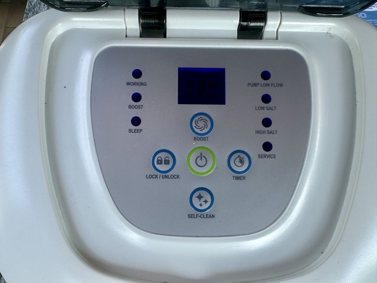 Intex Piscine: Intex Chlorinator für Salzwasserpools – Nuovo (secondo la descrizione) da Genestrerio venduto da Demis27 1