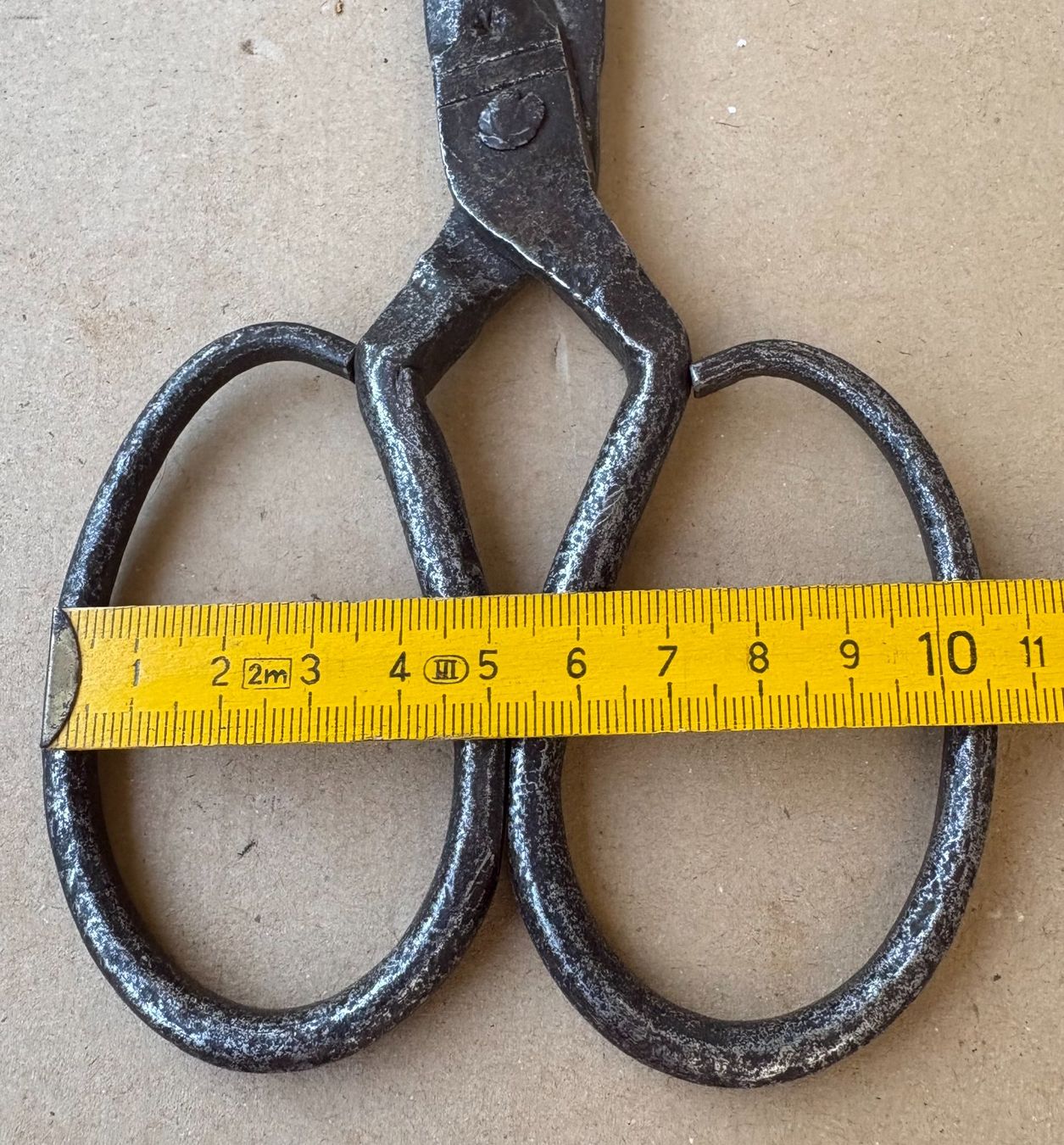 Tous les outils: VINTAGE SCHERE 23 CM. LANG – D'occasion à Ostermundigen par wini63 2