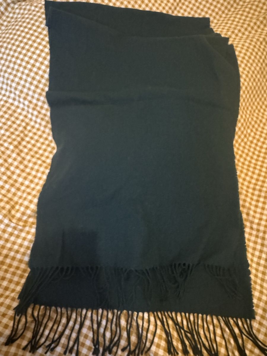 Foulard & Sciarpe: Écharpe Monki vert bouteille  – Usato da Vevey venduto da ebuache