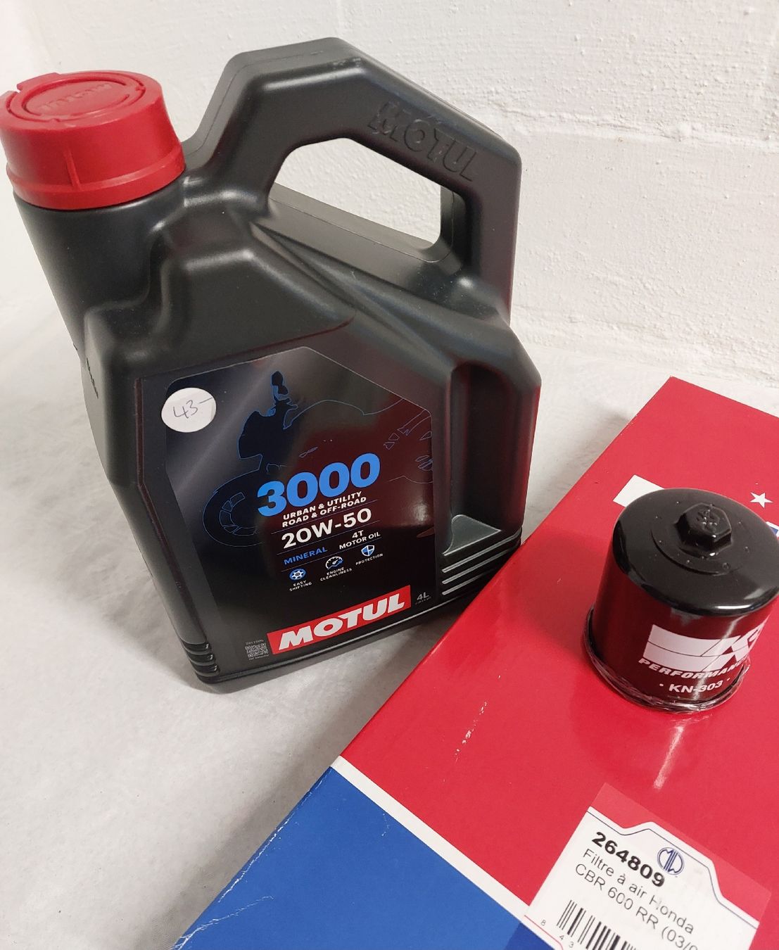 Honda Tutti i ricambio per moto: Honda CBR 600 RR Servicekit – Nuovo (secondo la descrizione) da Niederuzwil venduto da MP-plasch 1