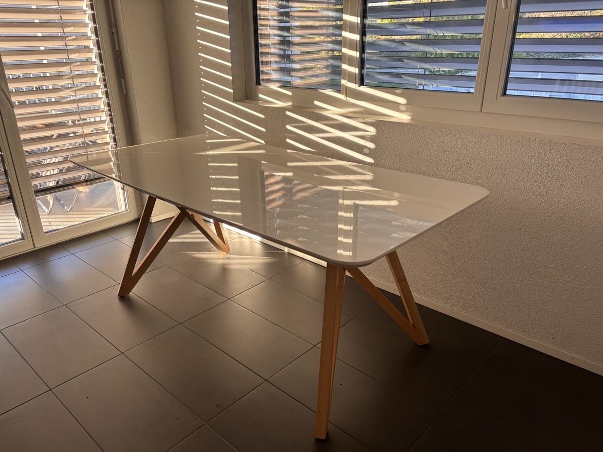 Tables: Esstisch – D'occasion à Egliswil par wid_5lzw 1