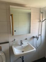 Badezimmer Spiegelschrank mit LED Beleuchtung, weiss