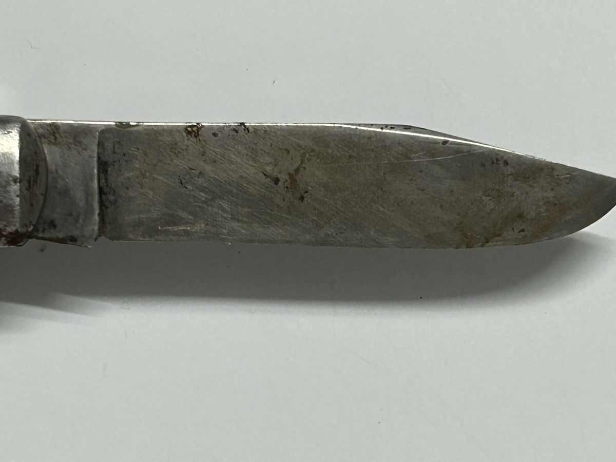 Couteaux de poche: Militär Sackmesser – D'occasion à Bern par wal_qv9w 3