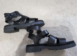 Clarks Gr. 39.5 Leder schwarz