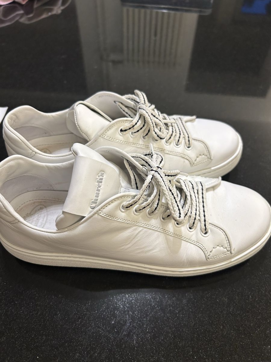Church's Scarpe da donna: Church's Sneaker weiss Leder Gr. 39.5  – Usato da Allschwil venduto da Stini