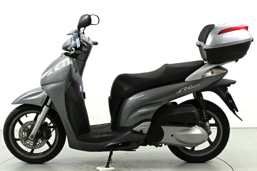 Honda SH300A Kaufen auf Ricardo