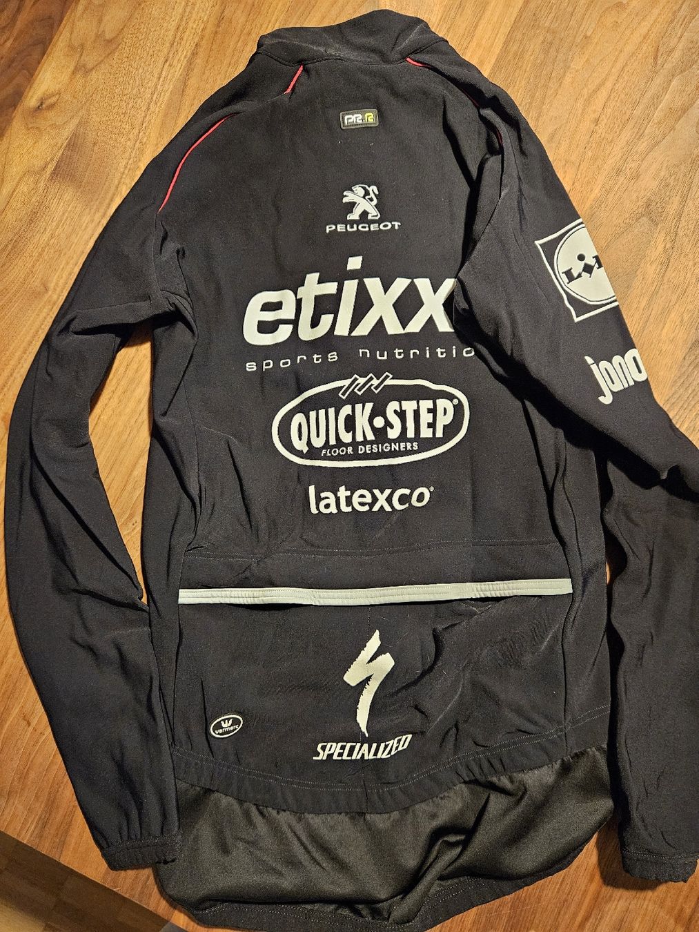 Canottiere & Pantaloni: Langarm-Radtrikot Vermarc – Usato da Luzern venduto da blackcat010 1