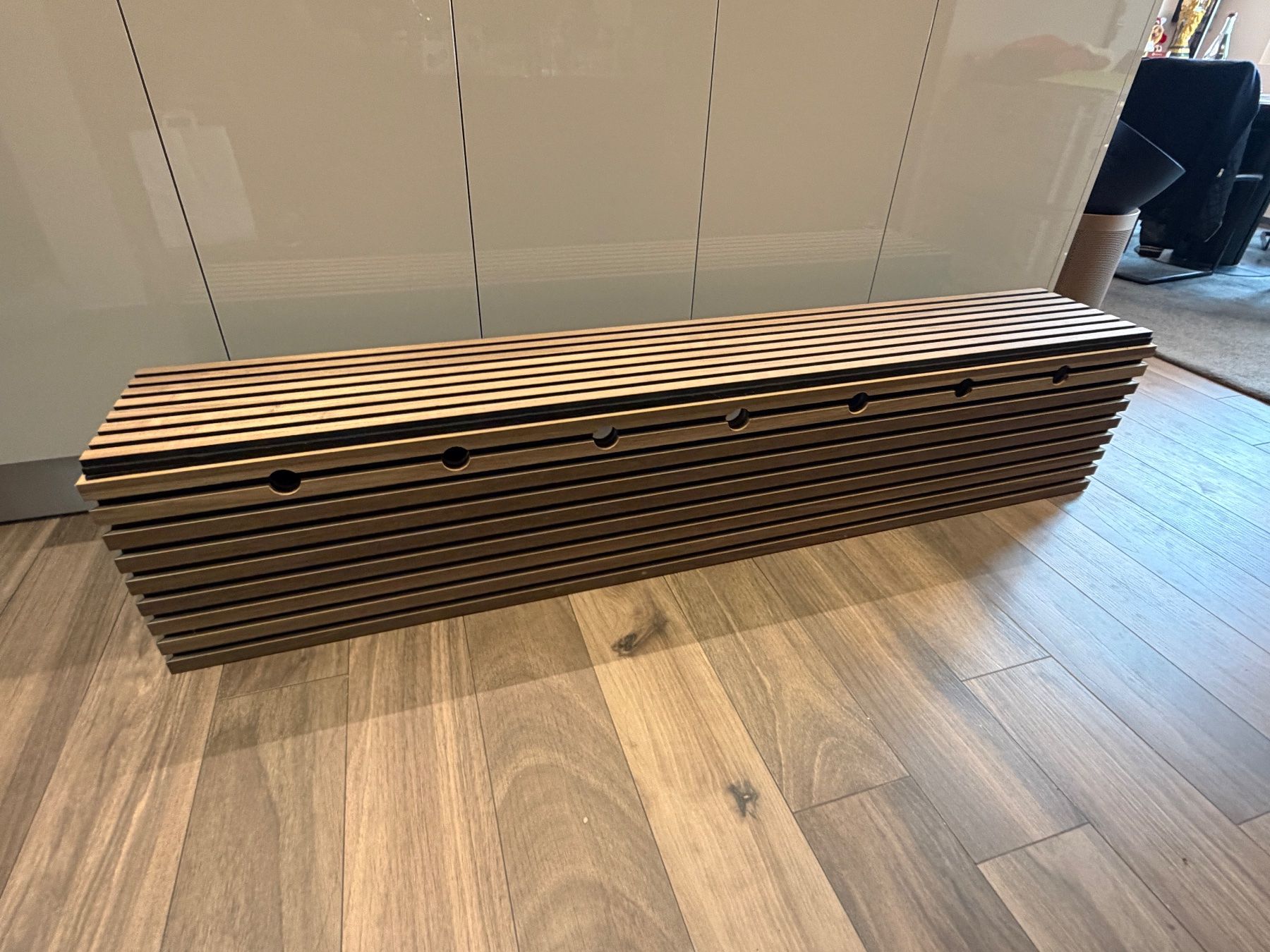 TV Möbel: HiFi Möbel - für hinters Rack – Gebraucht aus Horgen von Auction-Kings 1