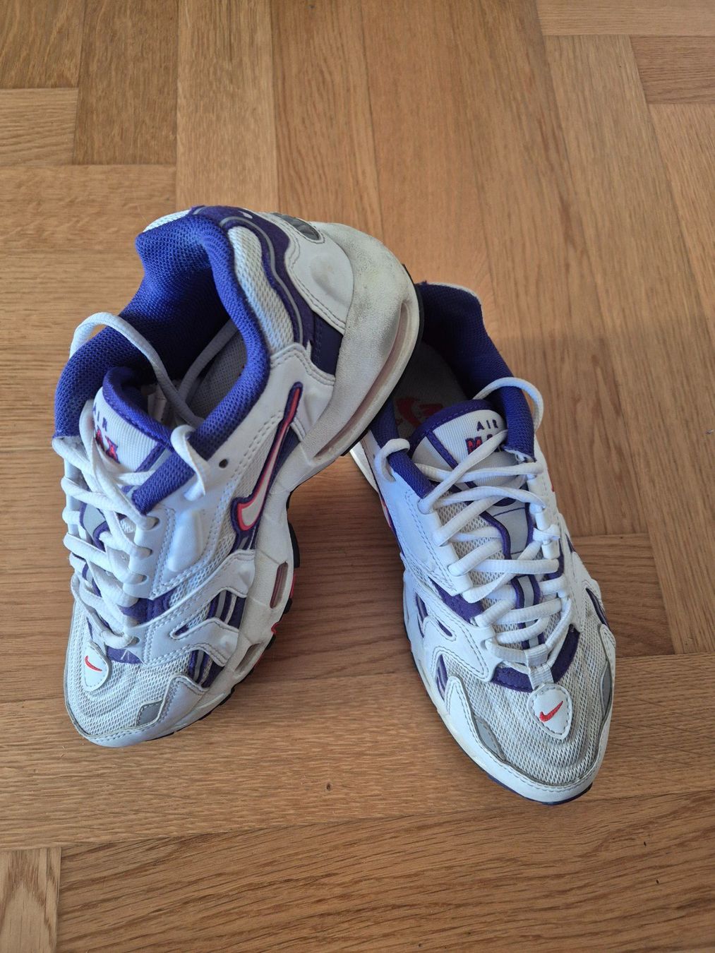 Nike Scarpe da uomo: Nike Air Max 96 II Cherry – Usato da Zürich venduto da LeSoleil121 1