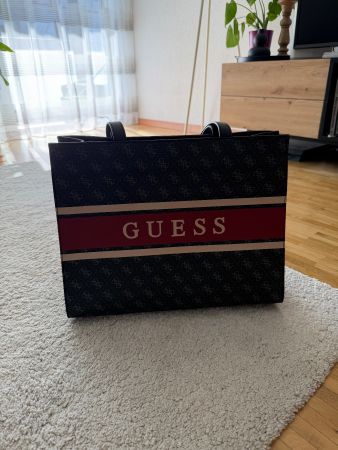 Guess Shopper Tasche Herbst/Winter Kollektion - Neuwertig!
