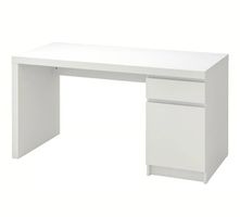 Schreibtisch IKEA MALM