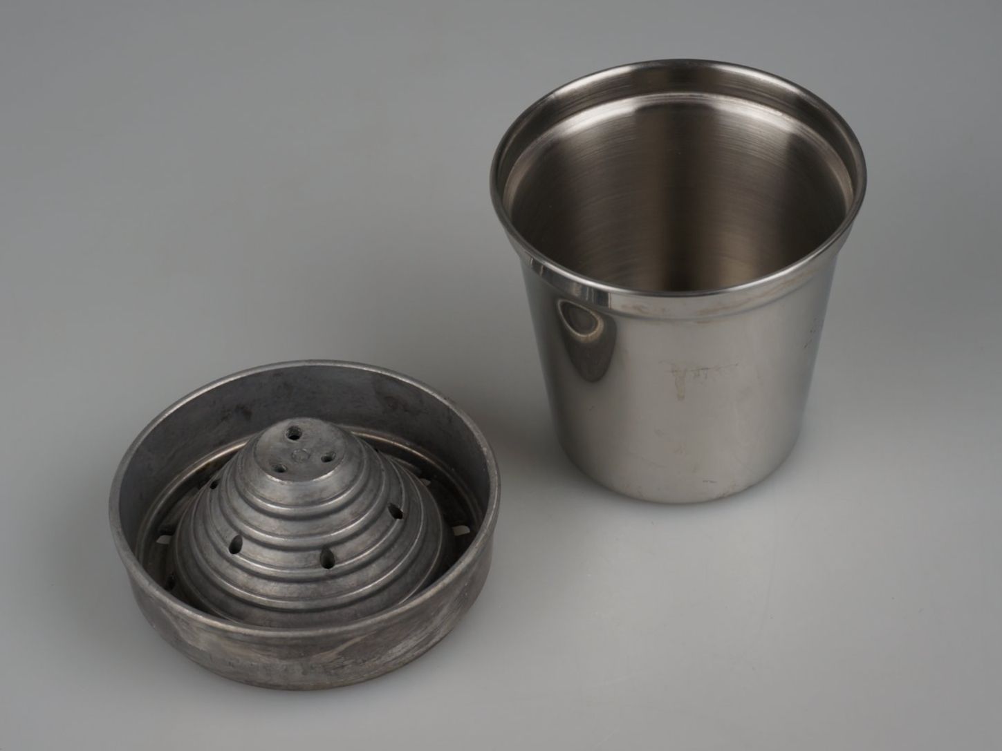 Appareils de cuisine: Zitruspresse 18" – D'occasion à Rüti ZH par Restwert_Rueti_ZH 5