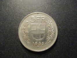 5.- Fr  1932  Superbe pièce  Superbe qualité Top