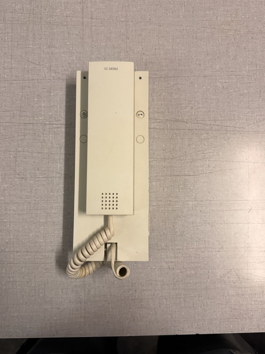 Telefoni: Siedle HTS 711-01 – Usato da Lyss venduto da tadomikaaa