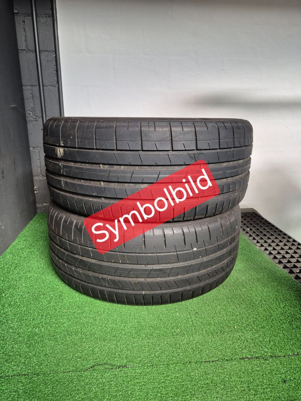 Sonstiges Fahrzeugzubehör: Sommerreifen 19" 245/35 R19 – Gebraucht aus Winterthur von WEWi-Ersatzteile
