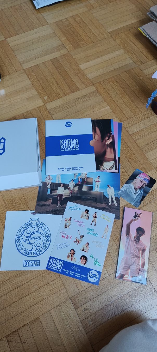 CD: Stray kids Ceremony album – Nuovo (secondo la descrizione) da Arzier-Le Muids venduto da Wondertomate 1
