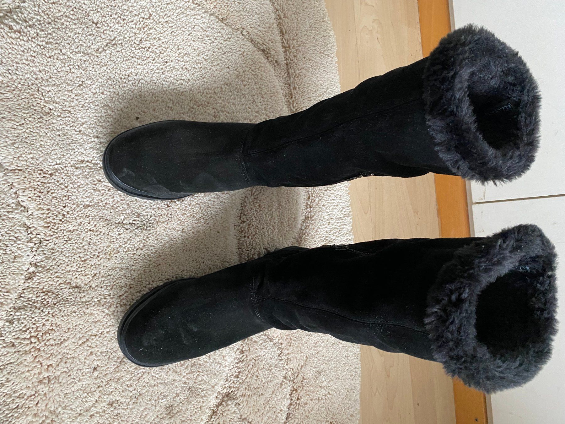 Damenschuhe: Stiefel schwarz – Gebraucht aus Ennetbürgen von Dosi6 1