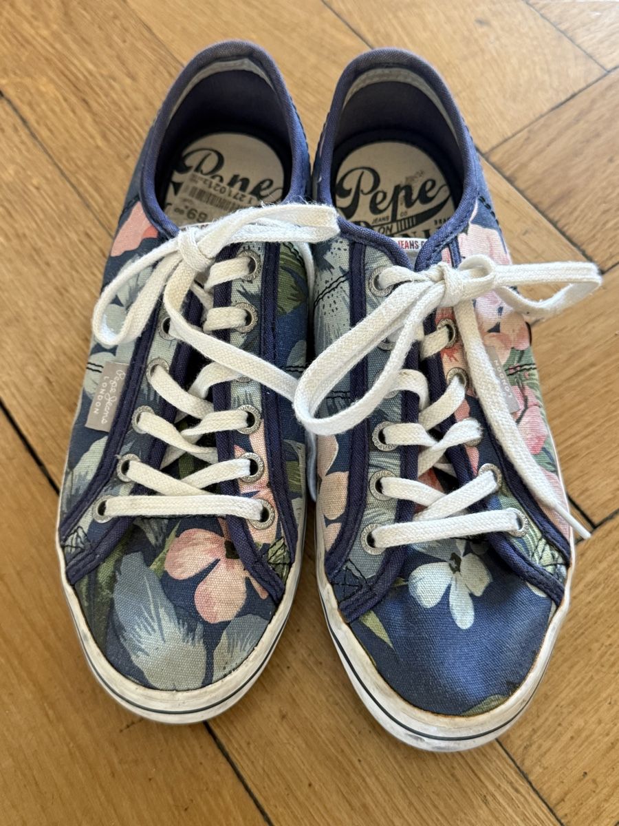Pepe Jeans Scarpe da donna: Pepe Jeans Blumen Sneaker, Grösse 36 – Usato da Basel venduto da zukk_ 1