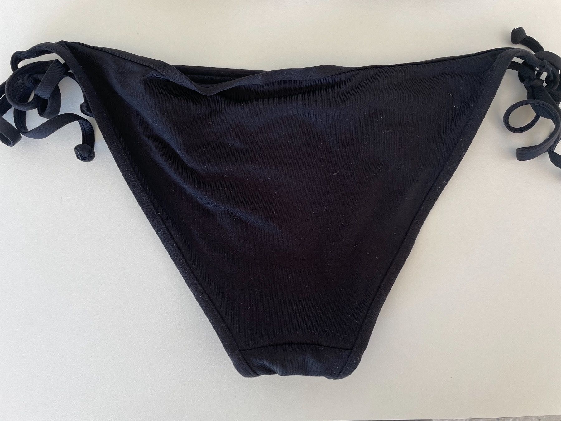 H&M Badekleider & Bikinis: Maillot de bain femme – Gebraucht aus Sion von tchana77 1