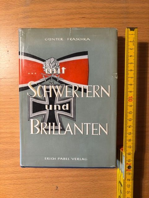 Livres: Sachbuch: Mit Schwertern und Brillanten – D'occasion à Seon par retep012