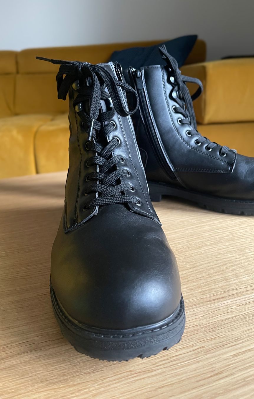 Scarpe da uomo: Kinetix Boots schwarz, Gr. 44 – Usato da Oberwil BL venduto da jul_2j9t 3
