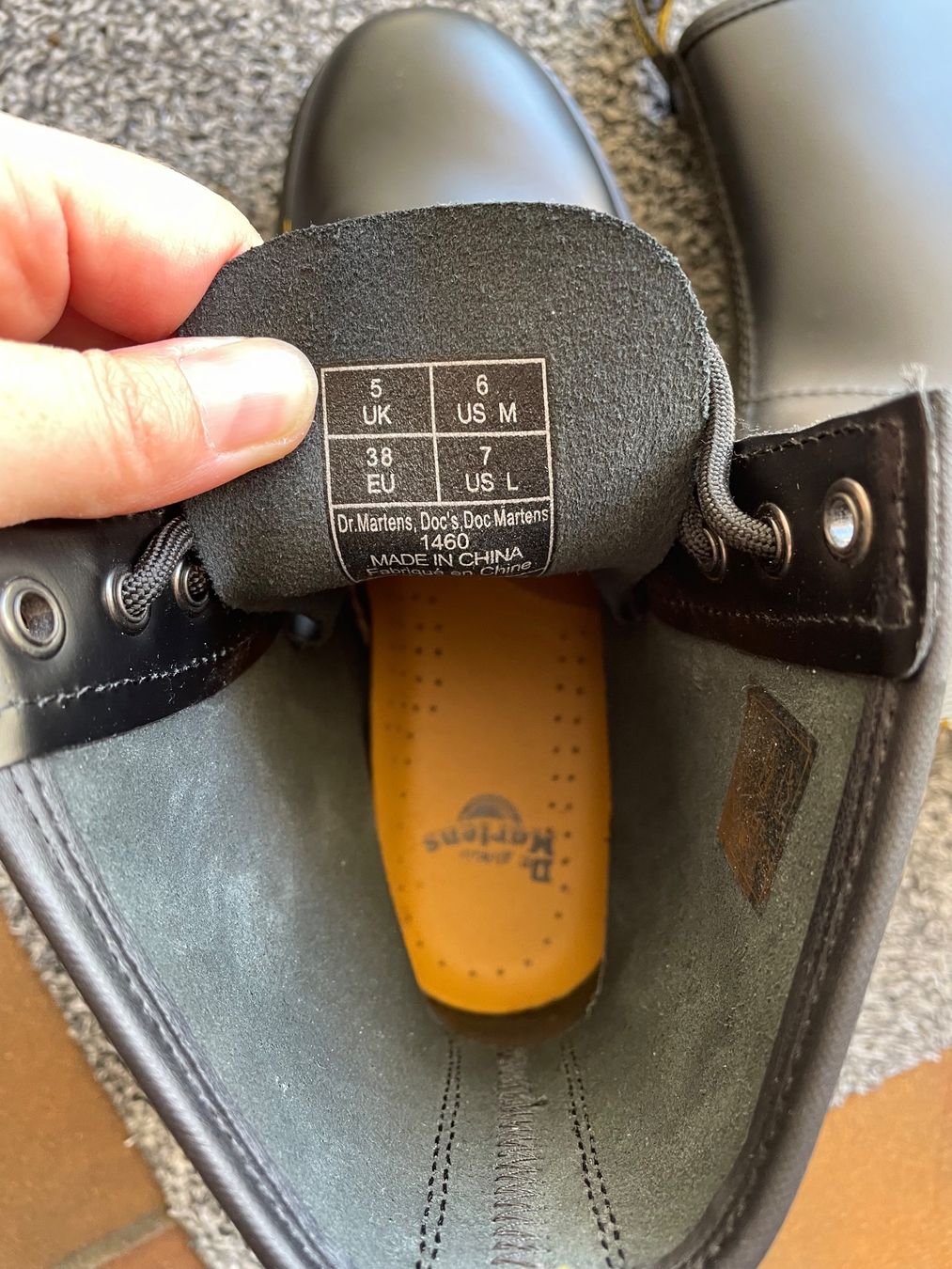 Dr. Martens Scarpe da donna: Dr. Martens Docs Stiefel schwarz Leder Grösse 38 – Nuovo (secondo la descrizione) da Seon venduto da ds_2905 2
