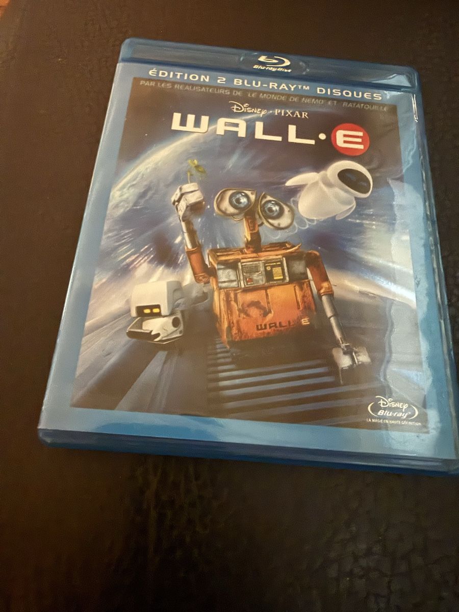 Tutti i DVDs: Disney: Wall-E (blu-ray) 2 📀  – Usato da Troinex venduto da grigri2020