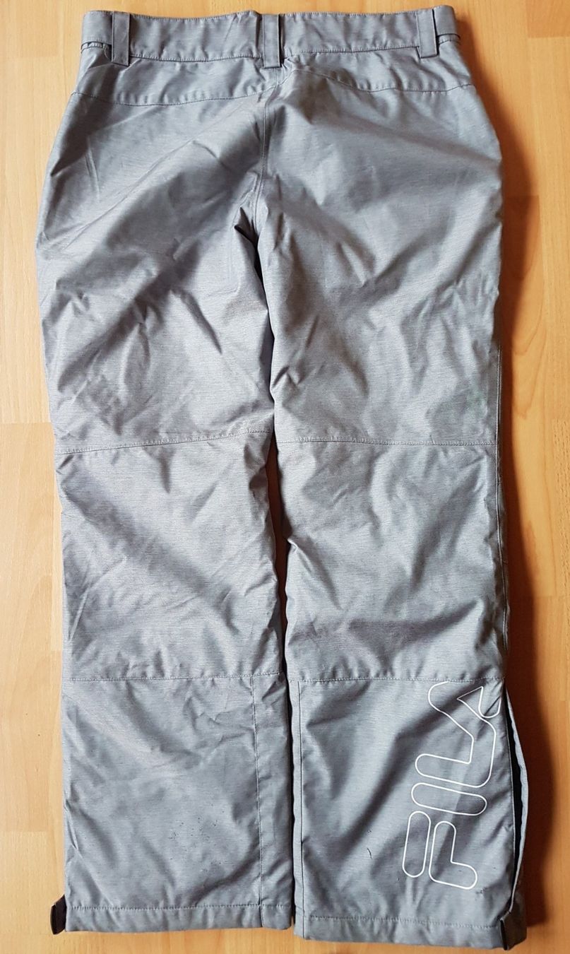 Fila Pantaloni: FILA SKIHOSE GR. 42 – Usato da Sax venduto da spazieren 6
