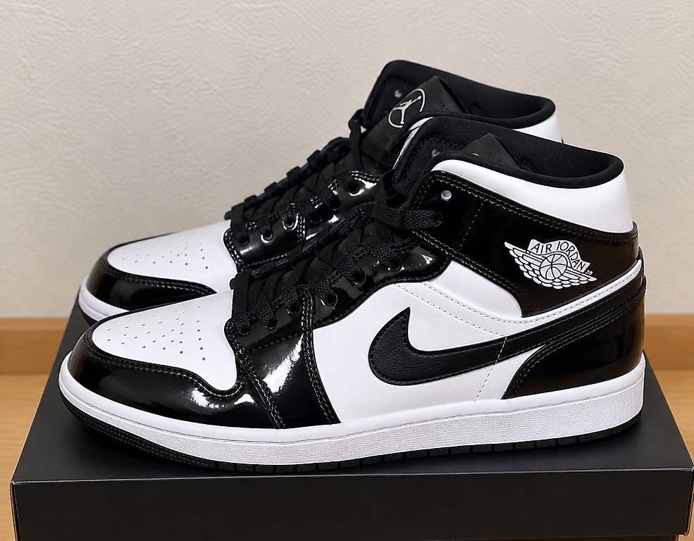 Scarpe da uomo: Air Jordan 1 mid – Nuovo e nell'imballaggio originale da Hornussen venduto da Valdrinkrs 1