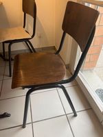 4 Essstühle – zeitloses Design mit Charakter