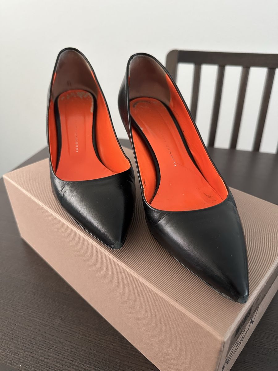 Zanotti Scarpe da donna: Giuseppe Zanotti Pumps – Usato da Schlieren venduto da James1010