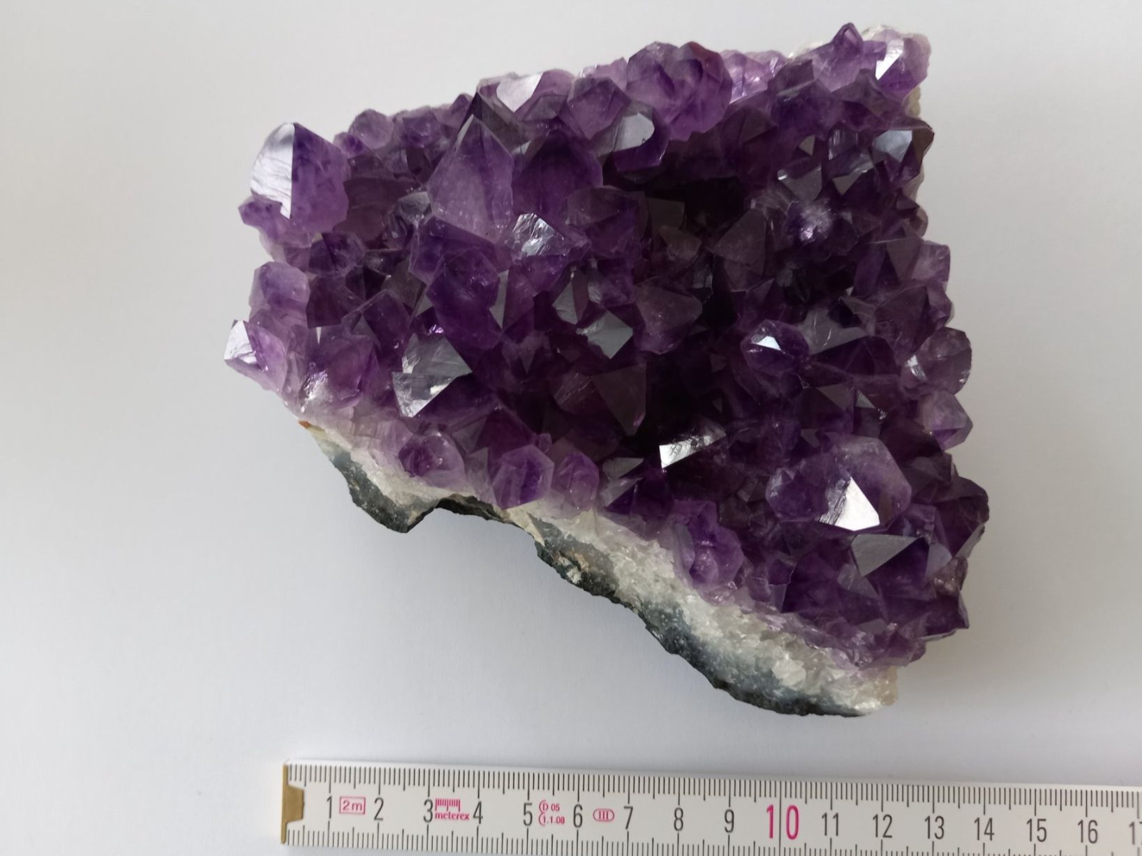 Pierres précieuses: Amethyst, Top Zustand, ca. 10cm – D'occasion à Oberdorf NW par Umbriel 1