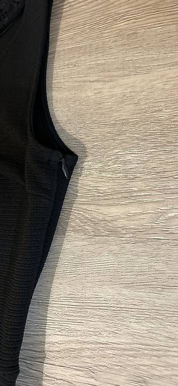 Vestiti: Kleid – Usato da Schwerzenbach venduto da nic_zt5r 3