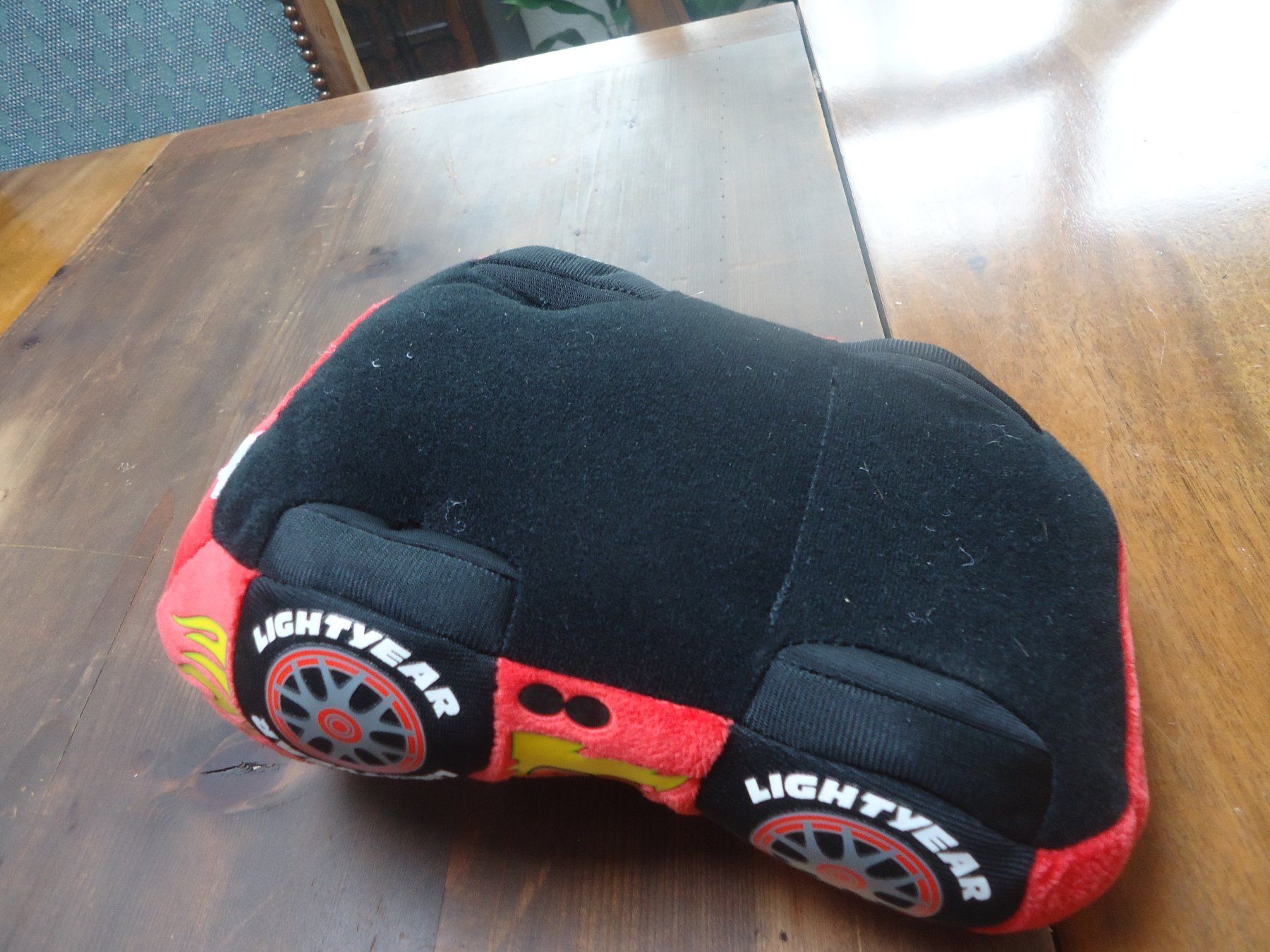 Disney Giocattoli: Flash McQueen en peluche – Usato da Vessy venduto da mafabe 3