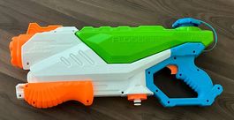 Nerf super soaker wasserpistole