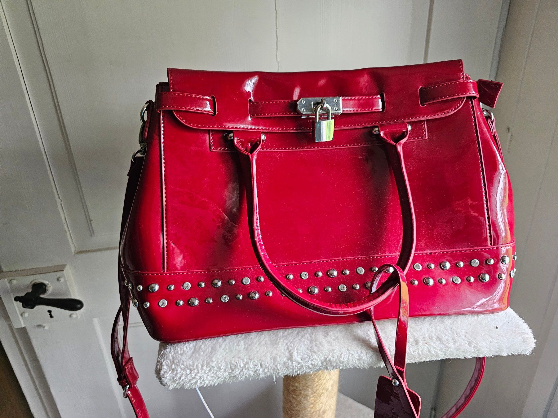 Borse da donna: Rote Sarah Kern Tasche – Usato da Bühler venduto da elwetritsche