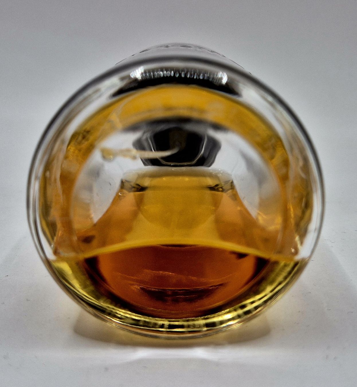 Louis Vuitton Profumi & Eau de Toilette: Louis Vuitton Apogée Eau de Parfum 100 ml – Usato da St. Gallen venduto da CaliSunshine 1