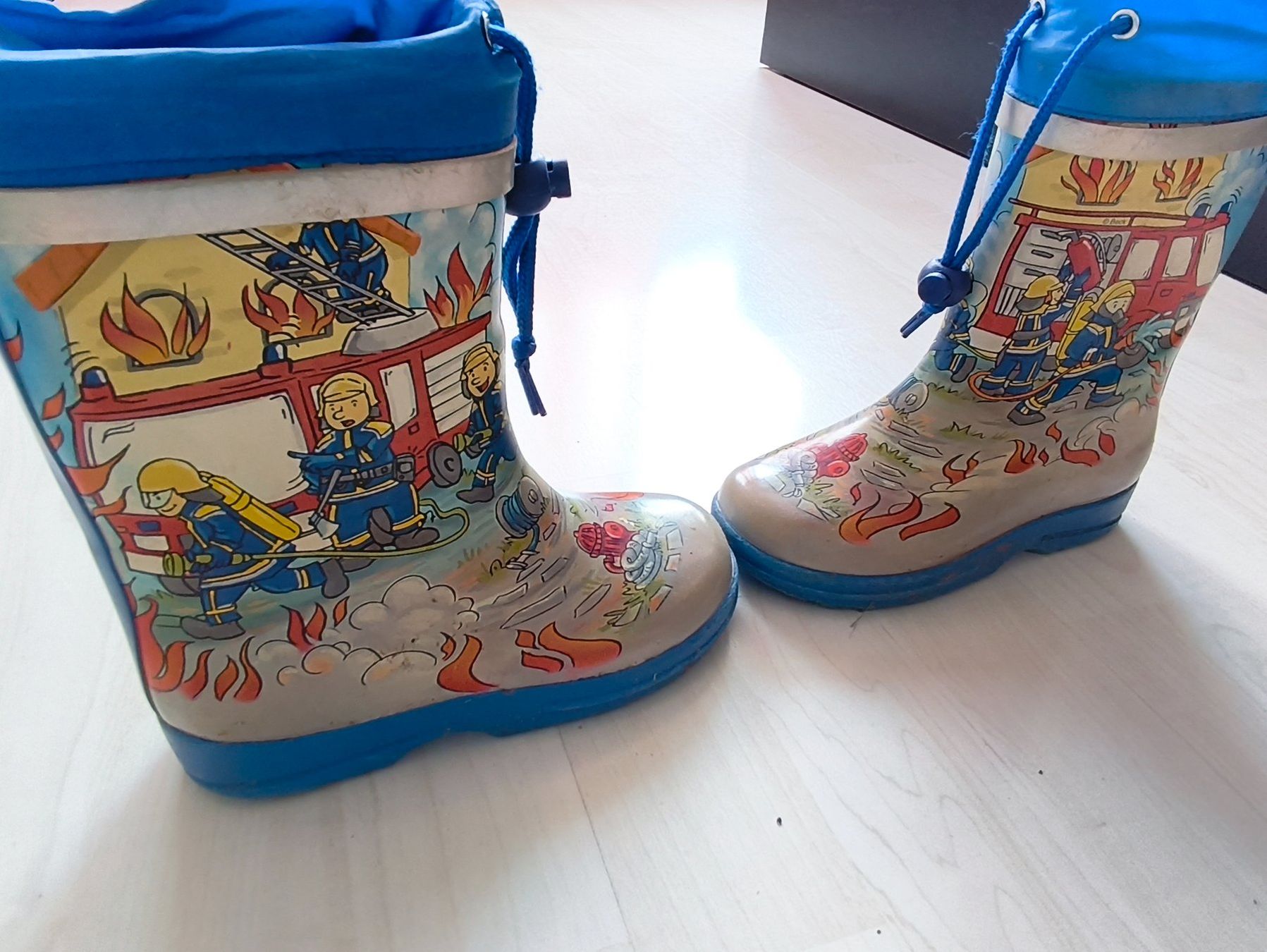 Scarpe per ragazzi: Gummistiefel Gr.27 – Usato da Bätterkinden venduto da rai_ctw5