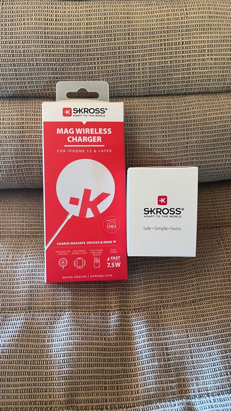SKROSS Caricabatterie: NEU - Skross Magsafe Ladegerät + USB Stecker - Weiss – Nuovo e nell'imballaggio originale da La Punt Chamues-ch venduto da kjw_2yn5