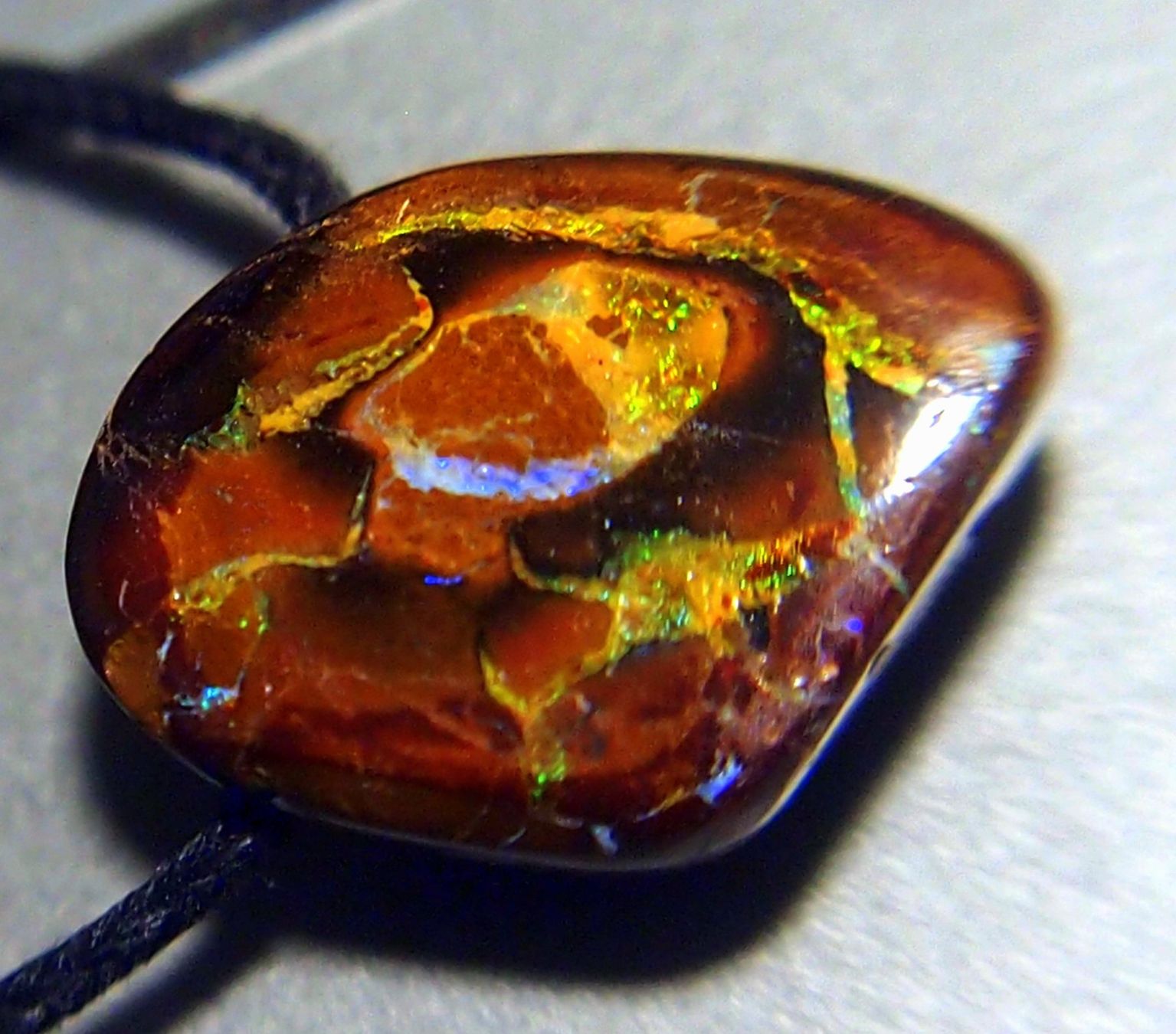 Edelsteine: Australian Koroit Opal, wunderschöne Farben & Funken! – Neu und originalverpackt aus Reinach BL von Hesekiel39 2