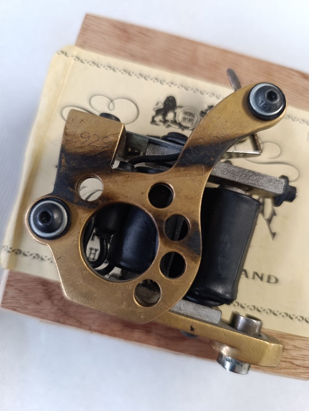 Tutti gli attrezzi: Tattoo Machine Collector Micky Sharpz 2006 Limited Edition – Usato da Avry-sur-Matran venduto da dav_nm5p 4