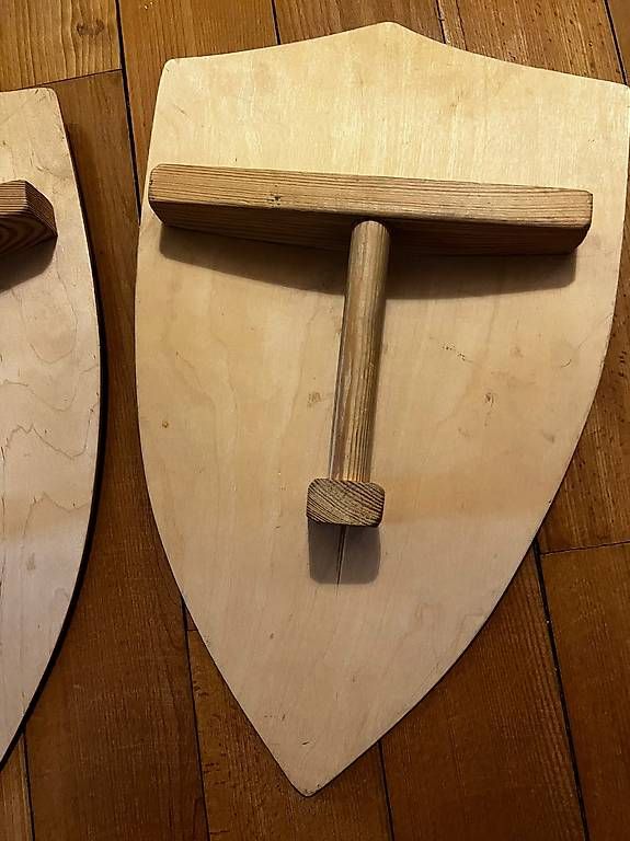 Tutte le decorazioni: Ritter Schilder 2x aus Holz – Usato da Zuerich venduto da Am81 4