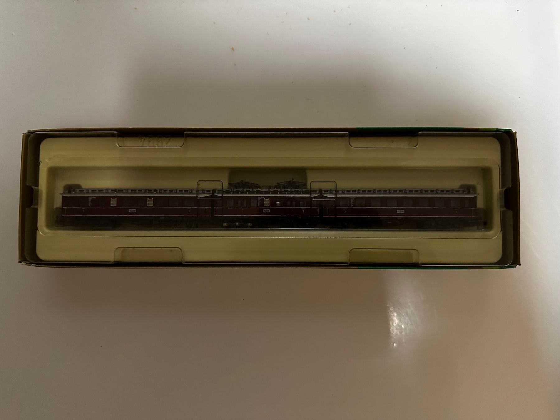Trix Modelleisenbahnen: Elektrolok Minitrix 2973 - E7502 – Gebraucht aus Abtwil SG von Sportedelweiss 6