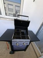 Gas-Grill mit 2 Brennern und angefangen Gasflasche
